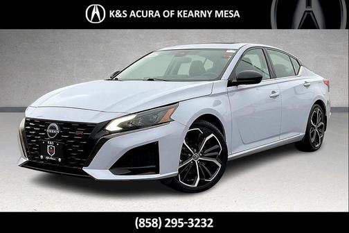 2023 Nissan Altima SR FWD