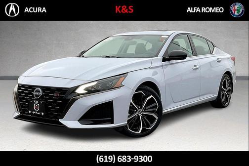 2023 Nissan Altima SR FWD