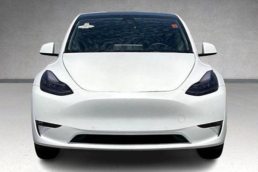 2022 Tesla Model Y Long Range Dual Motor All-Wheel Drive