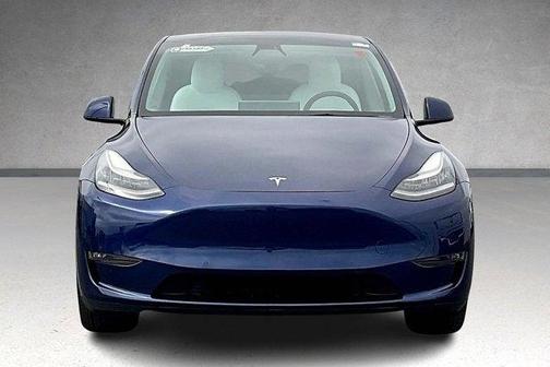 2022 Tesla Model Y Long Range Dual Motor All-Wheel Drive
