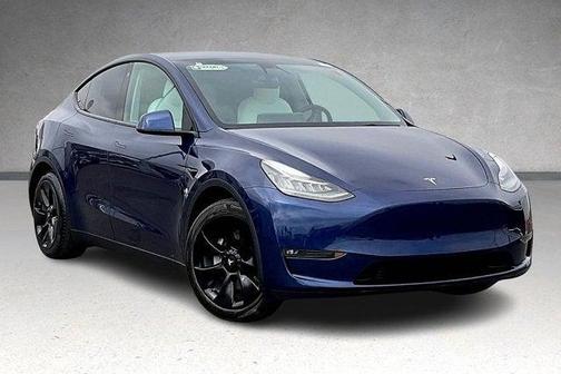 2022 Tesla Model Y Long Range Dual Motor All-Wheel Drive