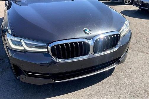 2022 BMW 530 i xDrive