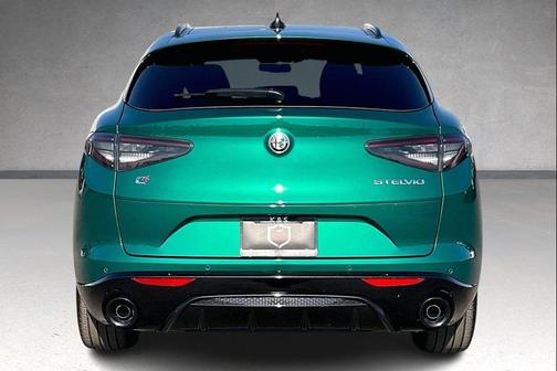 2025 Alfa Romeo Stelvio Sprint AWD