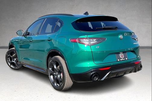 2025 Alfa Romeo Stelvio Sprint AWD