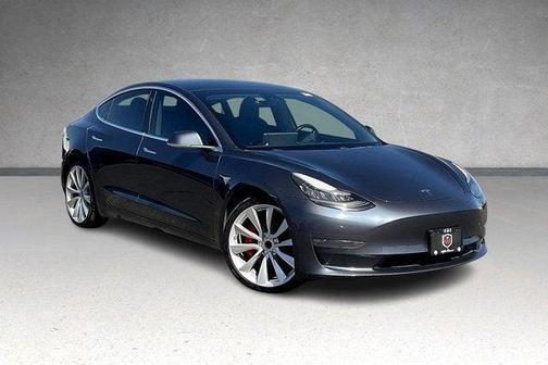2019 Tesla Model 3 Long Range