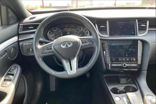 2024 INFINITI QX55 LUXE