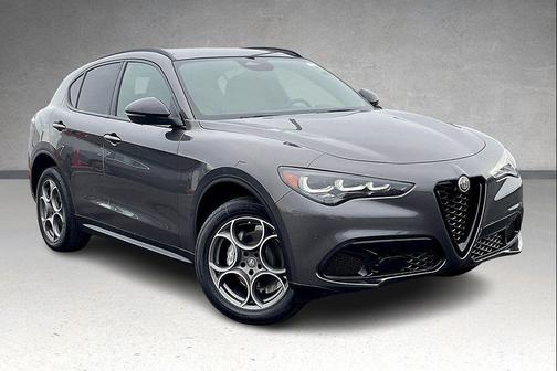2025 Alfa Romeo Stelvio Sprint AWD
