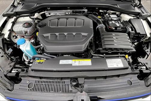 2024 Volkswagen Golf R 2.0T Manual