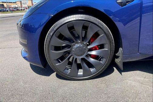 2023 Tesla Model 3 Performance