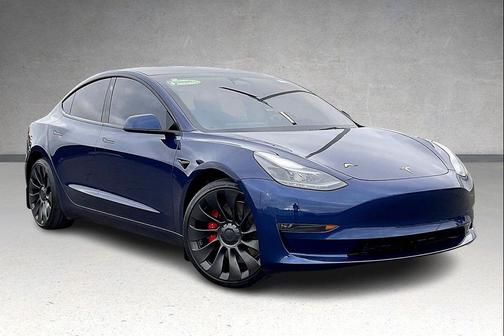 2023 Tesla Model 3 Performance