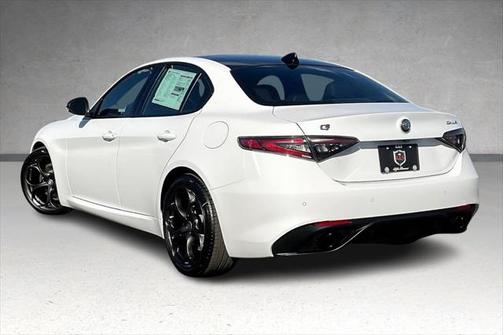 2025 Alfa Romeo Giulia Ti