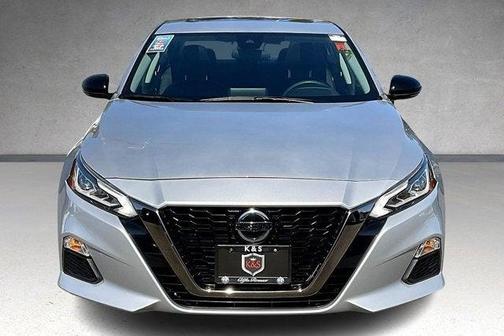 2022 Nissan Altima SR VC-Turbo FWD