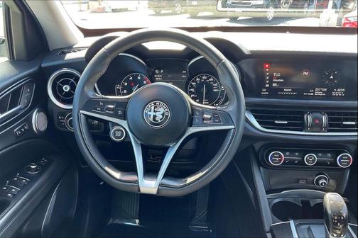 2019 Alfa Romeo Stelvio Base