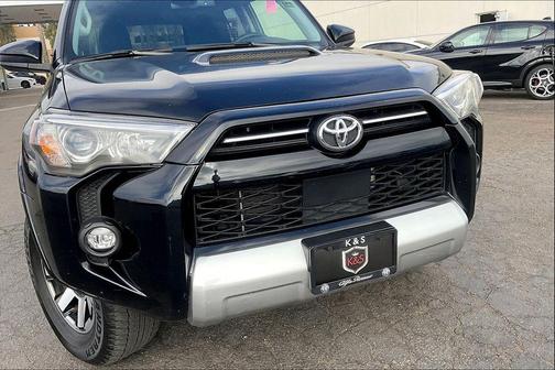 2024 Toyota 4Runner TRD Off Road