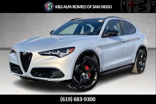 2025 Alfa Romeo Stelvio Sprint AWD