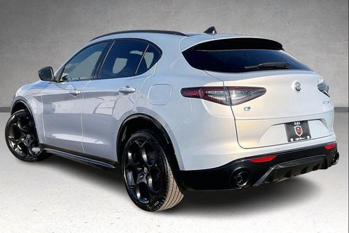 2025 Alfa Romeo Stelvio Sprint AWD
