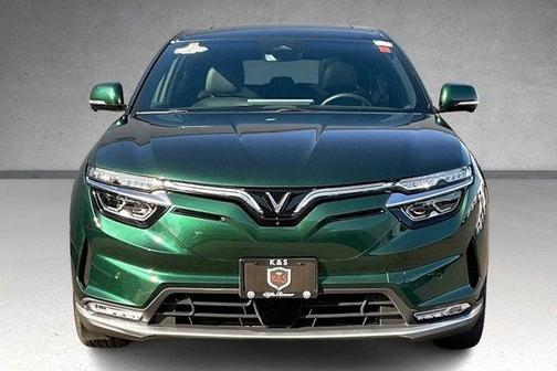 2023 VinFast VF 8 Plus