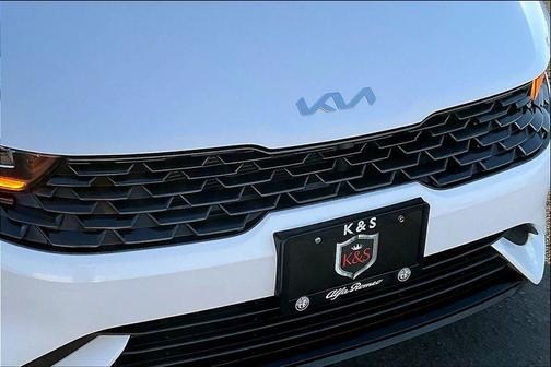 2023 Kia K5 LXS
