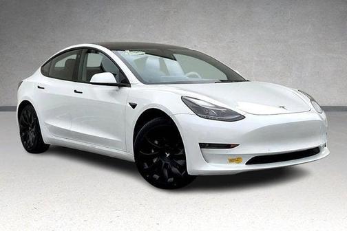 2021 Tesla Model 3 Standard Range Plus