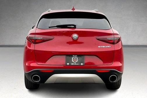 2019 Alfa Romeo Stelvio Sport