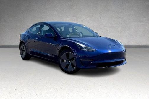 2022 Tesla Model 3 Long Range