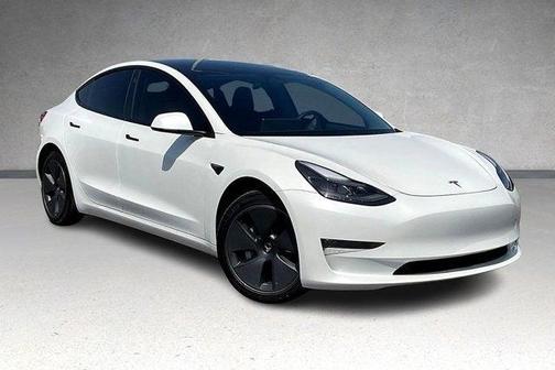 2022 Tesla Model 3 Long Range