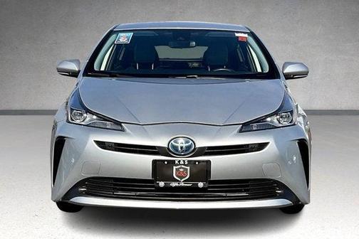 2022 Toyota Prius LE