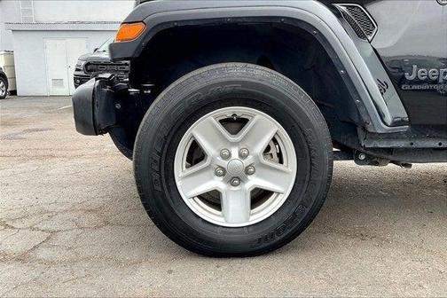 2023 Jeep Gladiator Sport S