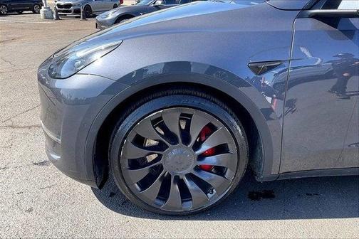 2022 Tesla Model Y Performance Dual Motor All-Wheel Drive