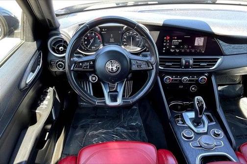 2022 Alfa Romeo Giulia Sprint