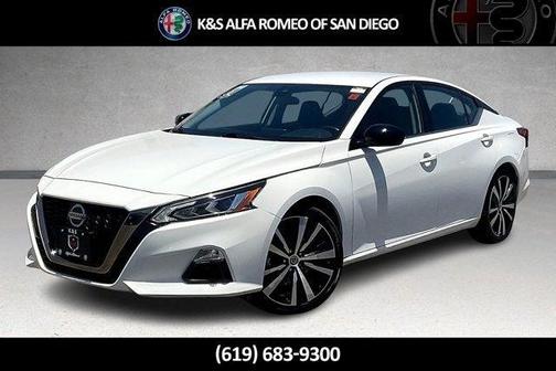 2021 Nissan Altima SR FWD