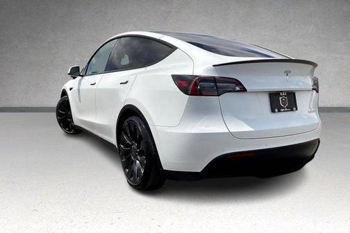 2022 Tesla Model Y Performance Dual Motor All-Wheel Drive