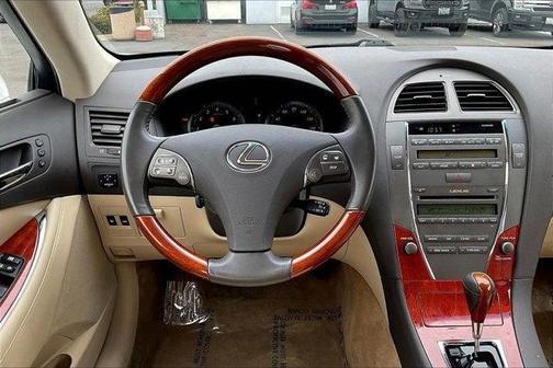 2011 Lexus ES 350 Base