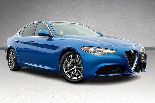 2019 Alfa Romeo Giulia Base