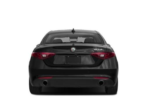 2019 Alfa Romeo Giulia Base