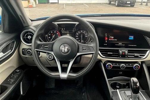 2019 Alfa Romeo Giulia Base