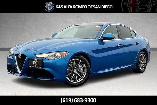2019 Alfa Romeo Giulia Base