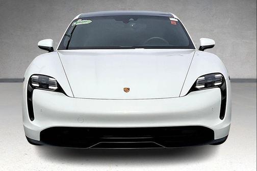 2022 Porsche Taycan 