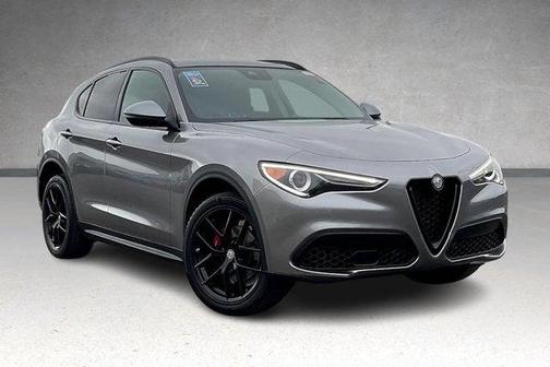2018 Alfa Romeo Stelvio Sport
