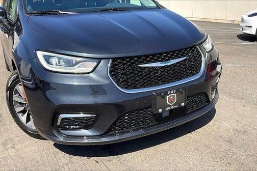 2021 Chrysler Pacifica Hybrid Touring L