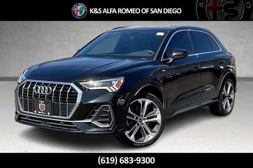 2020 Audi Q3 45 S line Prestige
