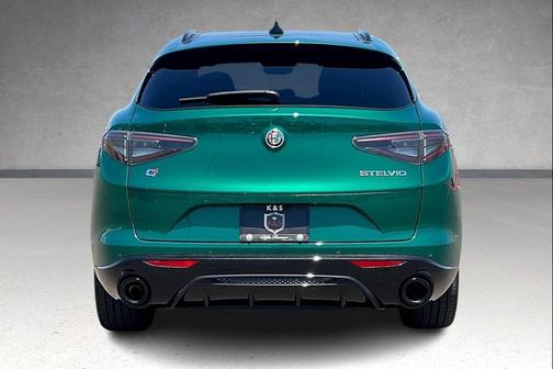 2025 Alfa Romeo Stelvio Sprint AWD