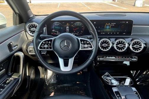 2020 Mercedes-Benz A-Class A 220