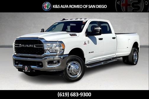 2024 RAM 3500 Big Horn Crew Cab 4x4 8' Box