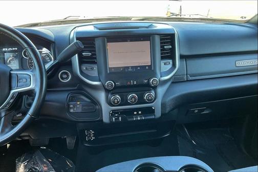 2024 RAM 3500 Big Horn Crew Cab 4x4 8' Box