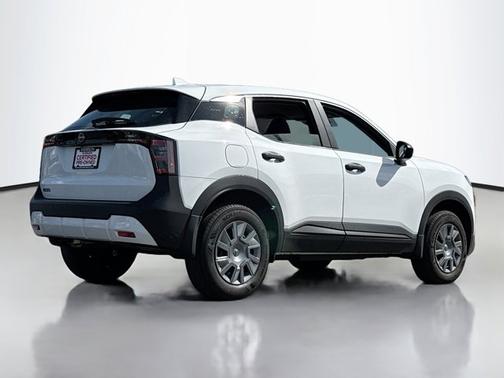 Fresh Powder 2025 Nissan Kicks S