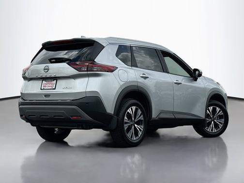 Brilliant Silver Metallic 2023 Nissan Rogue SV