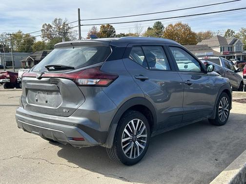 2024 Nissan Kicks SV