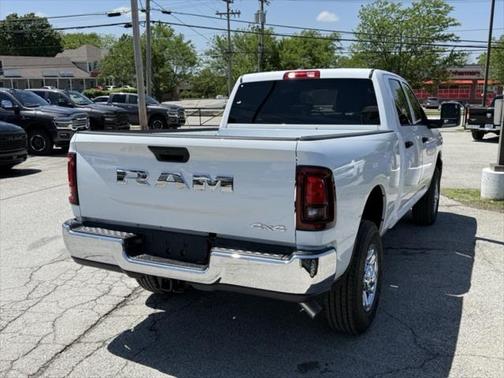 2025 RAM 2500 Tradesman Crew Cab 4x4 6'4' Box