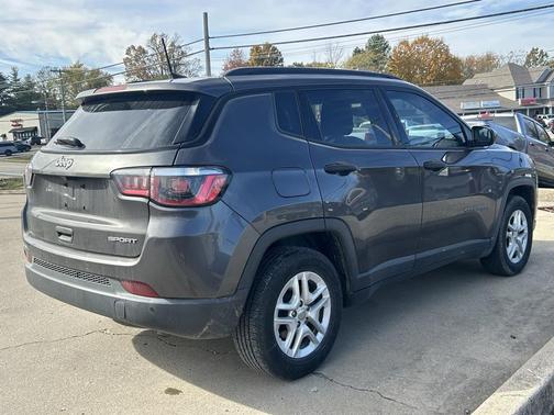 2018 Jeep Compass Sport